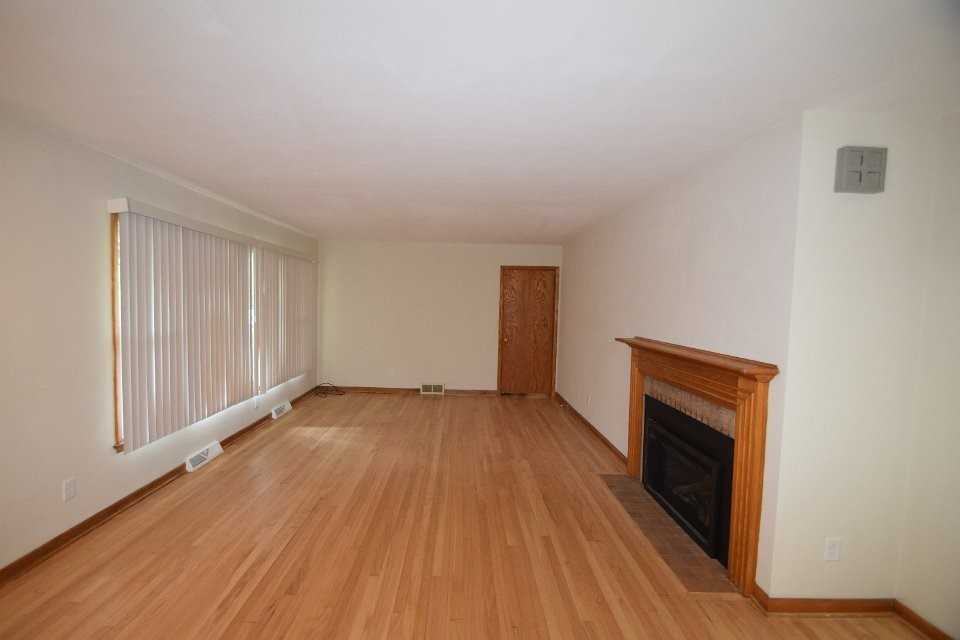 5210 Loruth Terrace - Photo 2 of 10