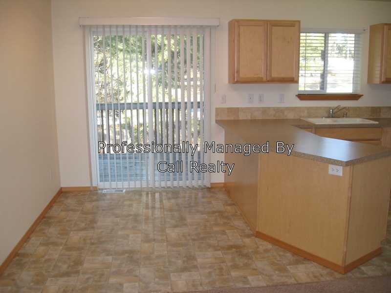 1217 E Chantel Dr - Photo 2 of 9