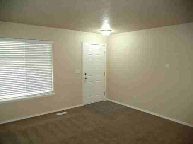 2367 W Bay Pointe Ave - Photo 2 of 18
