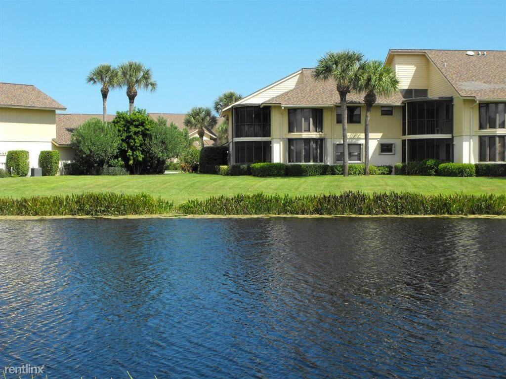 16941 Waterbend Dr - Photo 3 of 8