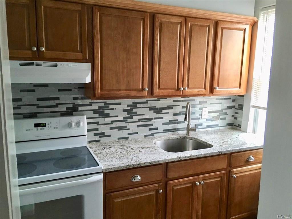 57 N Main St - Photo 2 of 4