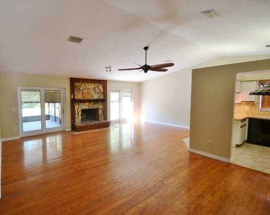 5368 Black Pine Dr - Photo 3 of 10