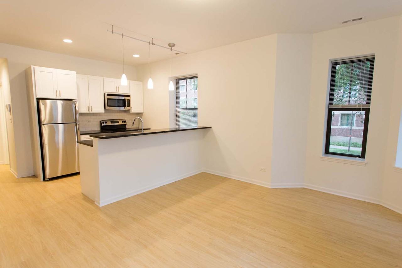 5557-59 S. University Avenue - Photo 6 of 50