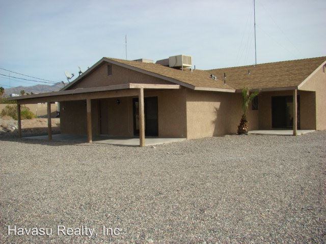 3089 Daytona Ave - Photo 3 of 24