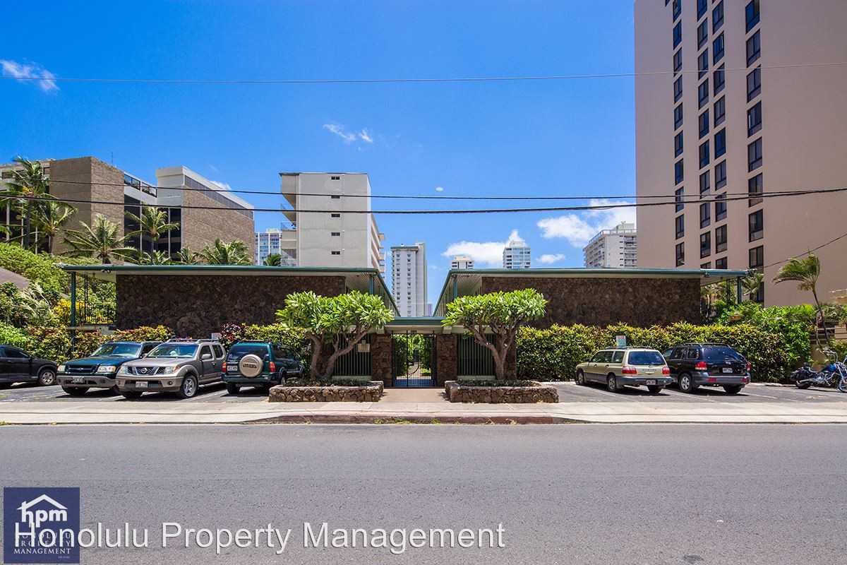 234 ʻŌhua Ave #201