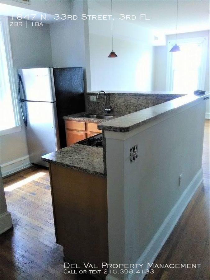 1847 N 33rd St #3rd Fl - Photo 2 of 7