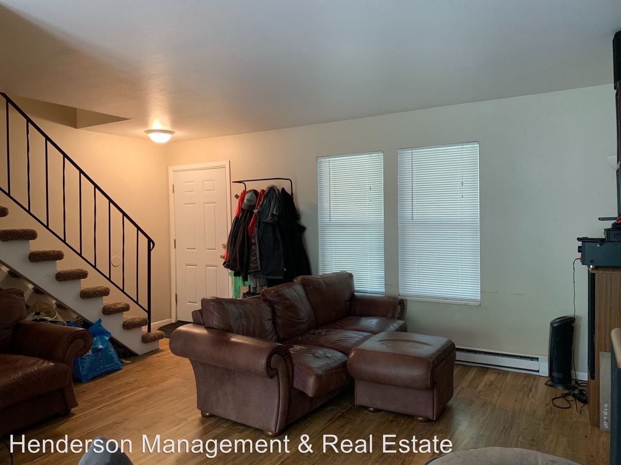 3101 Azalea Dr - Photo 3 of 13