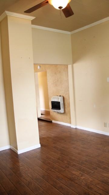 1107 Benton Ave - Photo 3 of 11