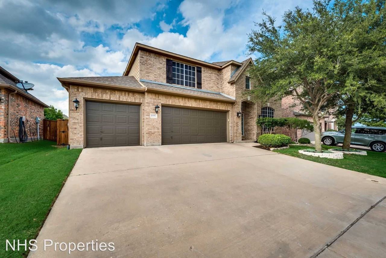 10057 Cade Trail - Photo 2 of 43