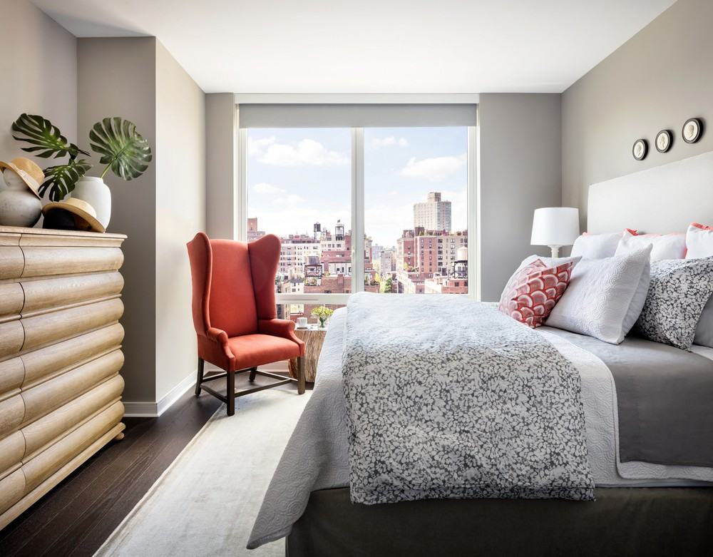 The Easton - Photo 3 of 45