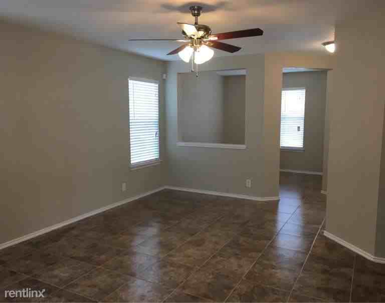 6647 Arbor Farm - Photo 3 of 7