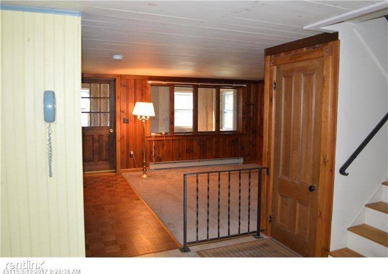 184 Elm Street - Photo 3 of 8