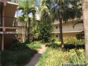 10525 SW 112th Ave 114 - Photo 2 of 9