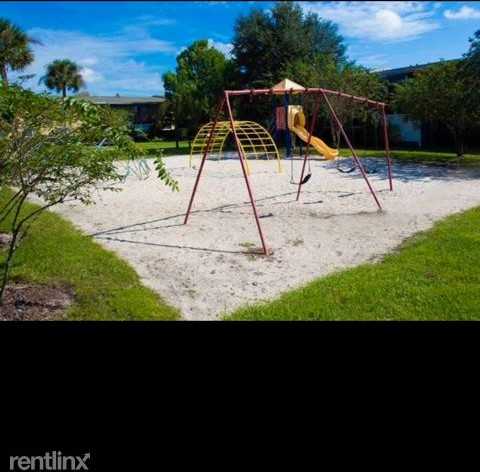 1695 Lee Rd D-212 - Photo 3 of 12