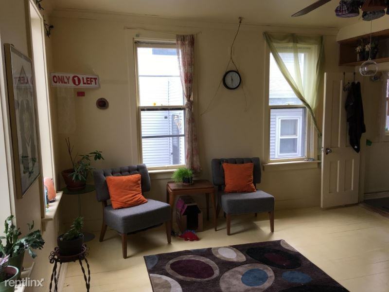 1758 N Humboldt Ave - Photo 2 of 19