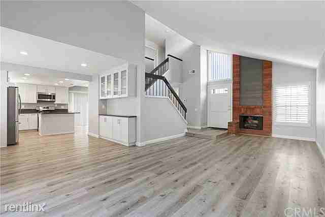 23 Tidewater - Photo 2 of 18