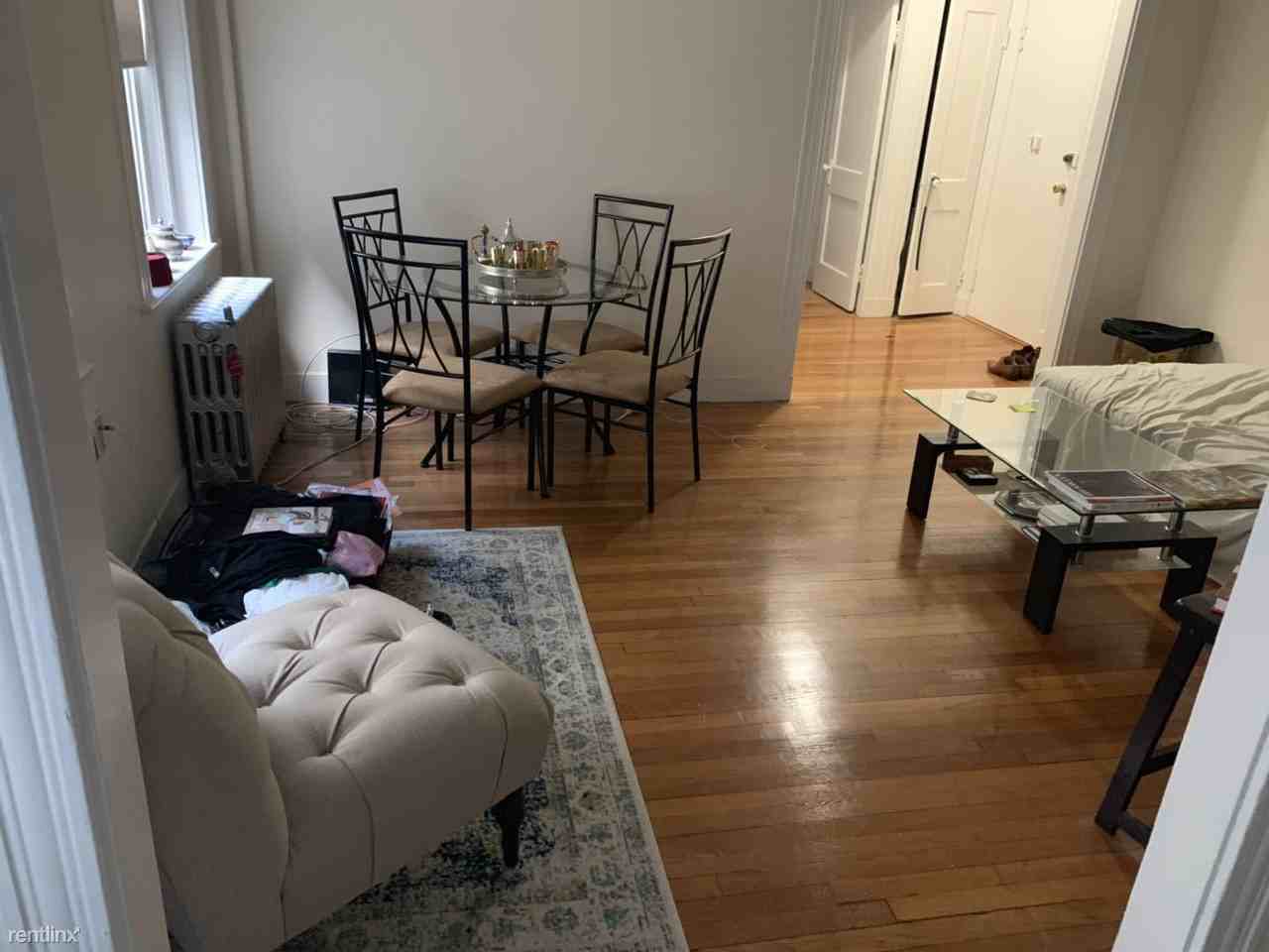 131 Washington St - Photo 2 of 6