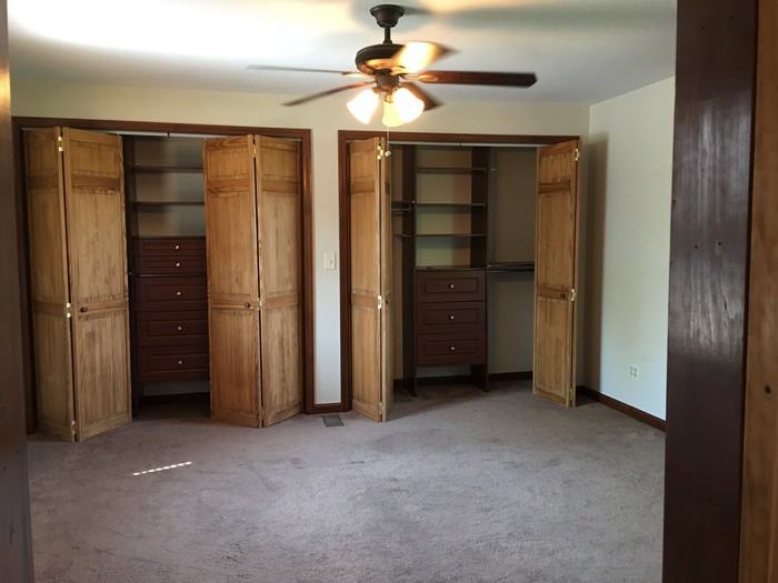 22220 Floral Dr - Photo 2 of 22