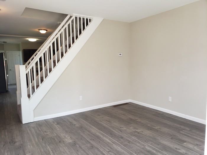 333 W 3rd St - Photo 3 of 17