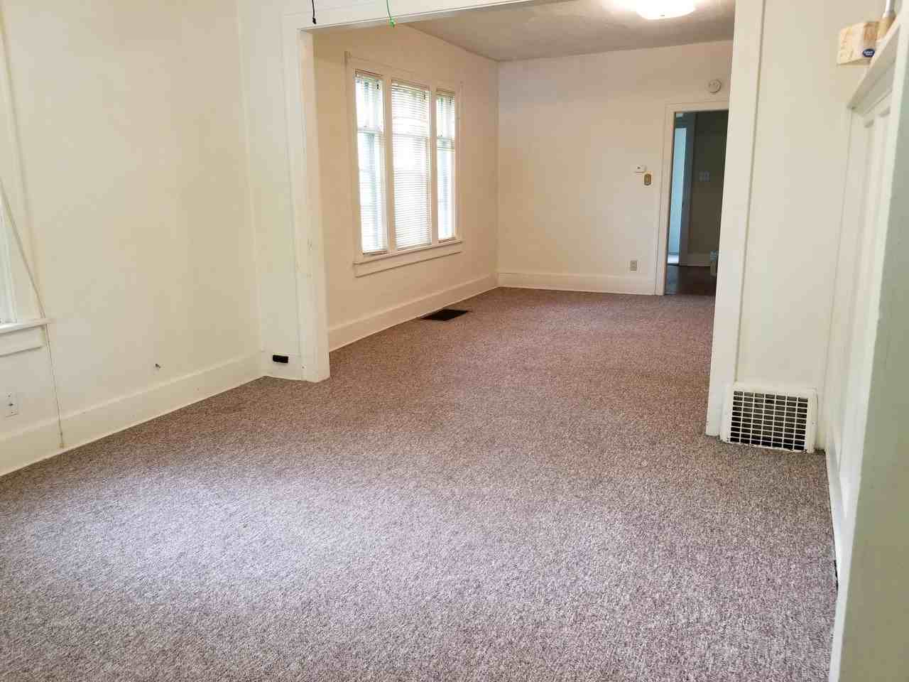 505 W 5th St - Photo 2 of 21