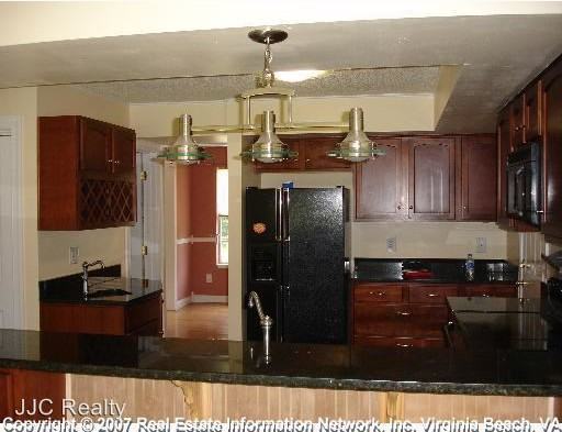 6813 Holly Springs Dr - Photo 2 of 17