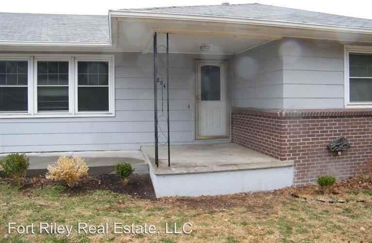 804 Grove St - Photo 2 of 14