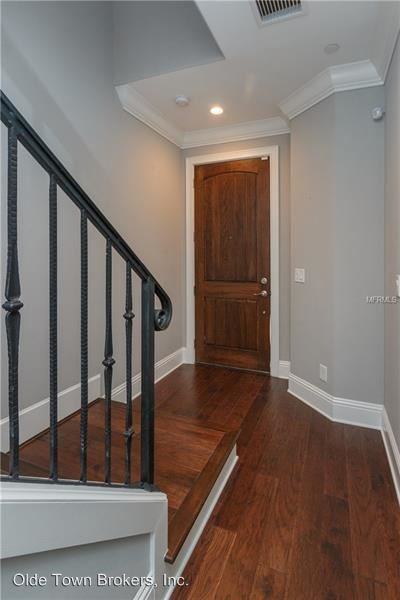 641 E Jackson St - Photo 3 of 23