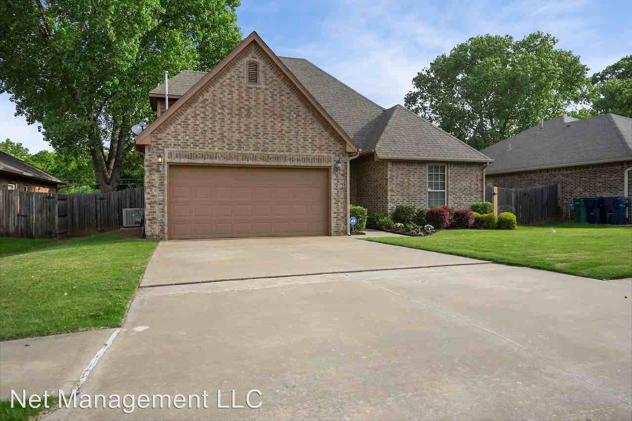 2709 Green Canyon Drive - Photo 2 of 38