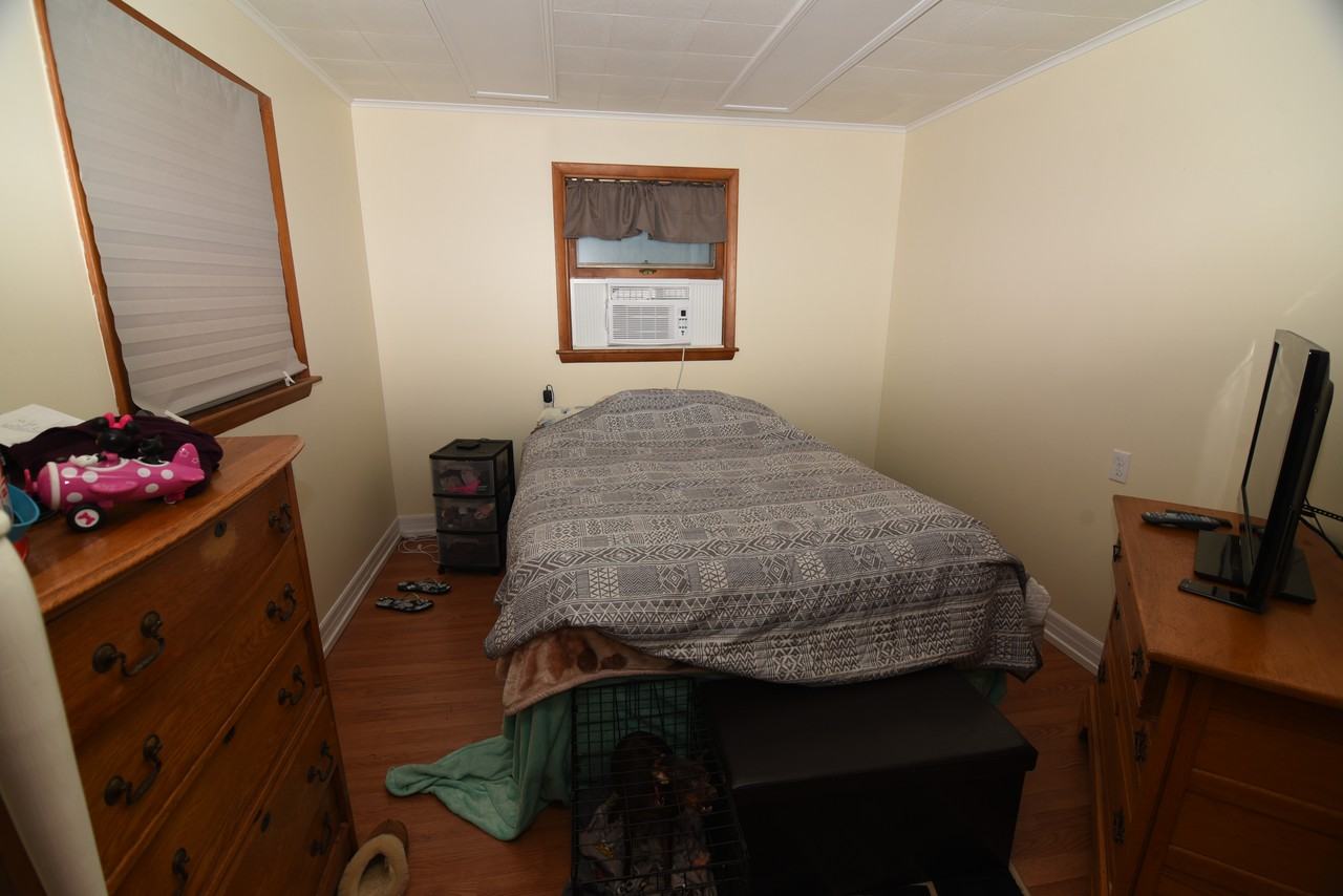 339 Lincoln Way W - Photo 2 of 7