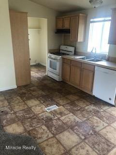 15495 Rd 36 - Photo 2 of 14