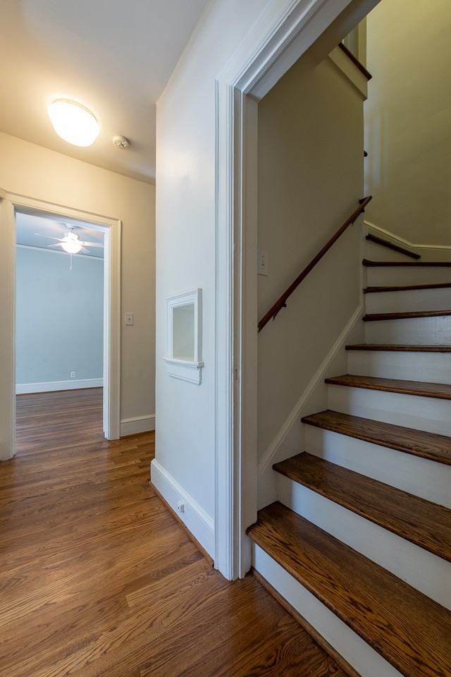 208 Shadowmoor Drive - Photo 6 of 30