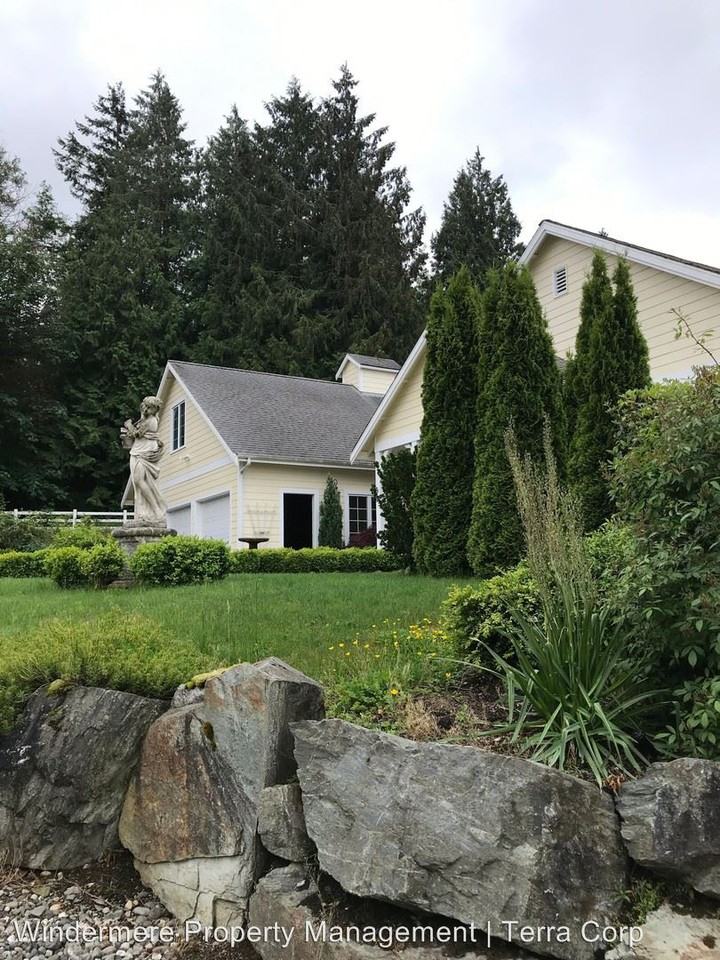 9263 Farm To Market Road - Photo 2 of 30