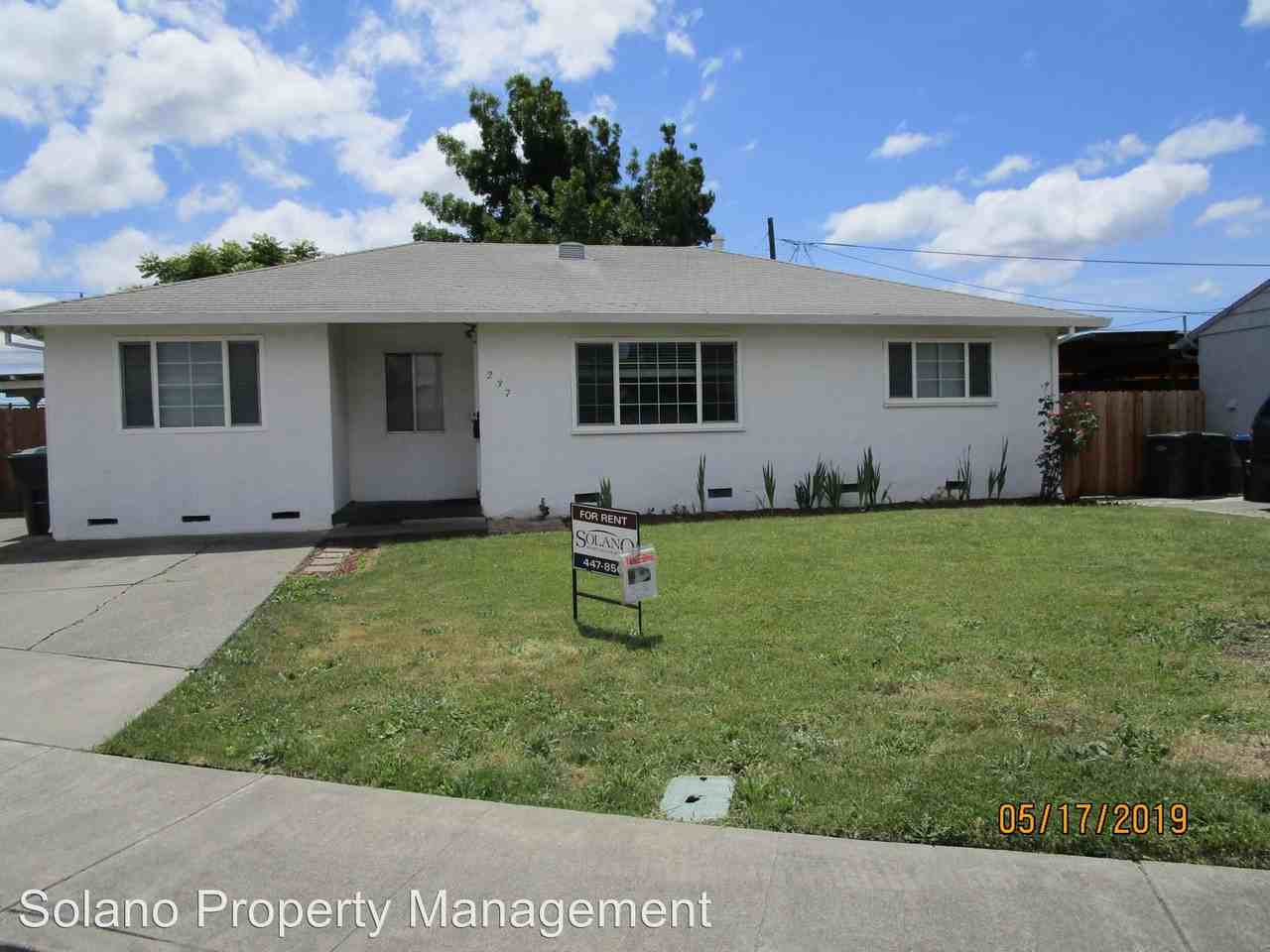 237 Empire Pl, Fairfield, CA 94533 3 Bedroom House for Rent for 1,850