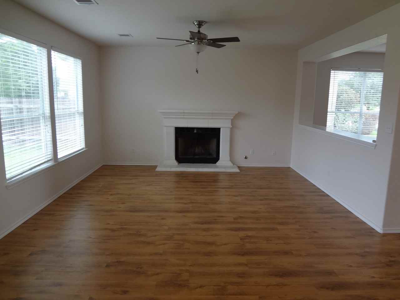 3636 Nolan Ryan Boulevard - Photo 3 of 5