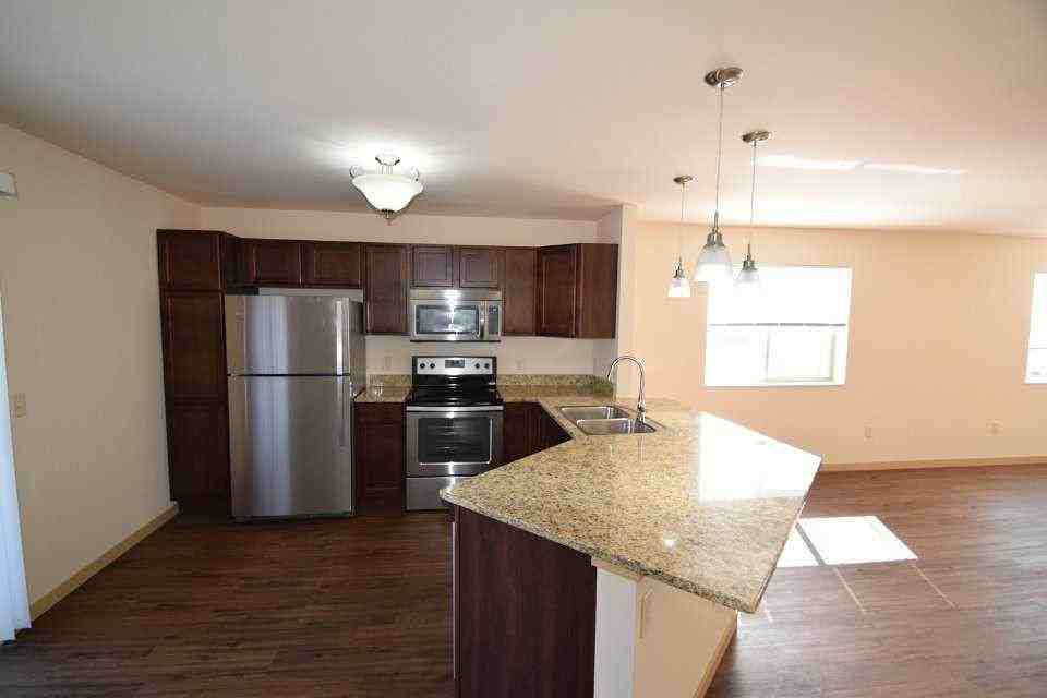 4309 North Towne Court - Photo 2 of 9