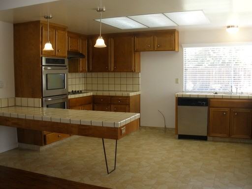 1285 Salvatore Dr - Photo 3 of 19