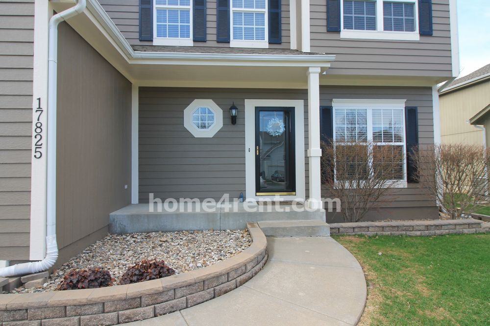 17825 W 160th St - Photo 2 of 25