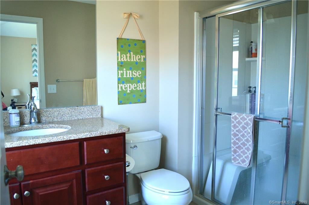 40 Riverview Court - Photo 3 of 18