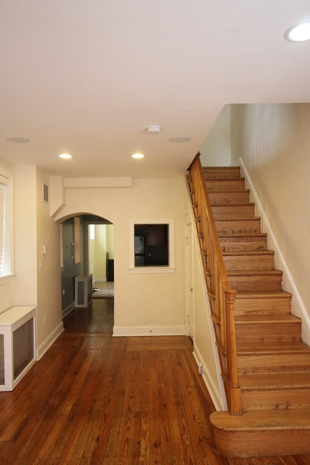 319 South Washington Street - Photo 2 of 20
