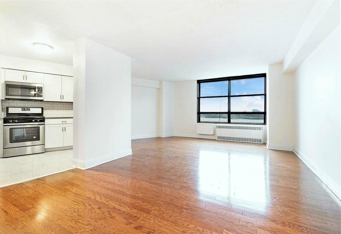 Broadway #3021