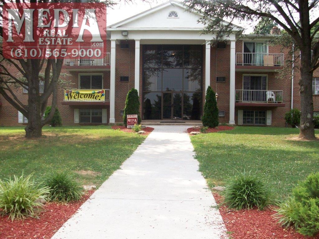 Concord Apartments - Photo 2 of 17