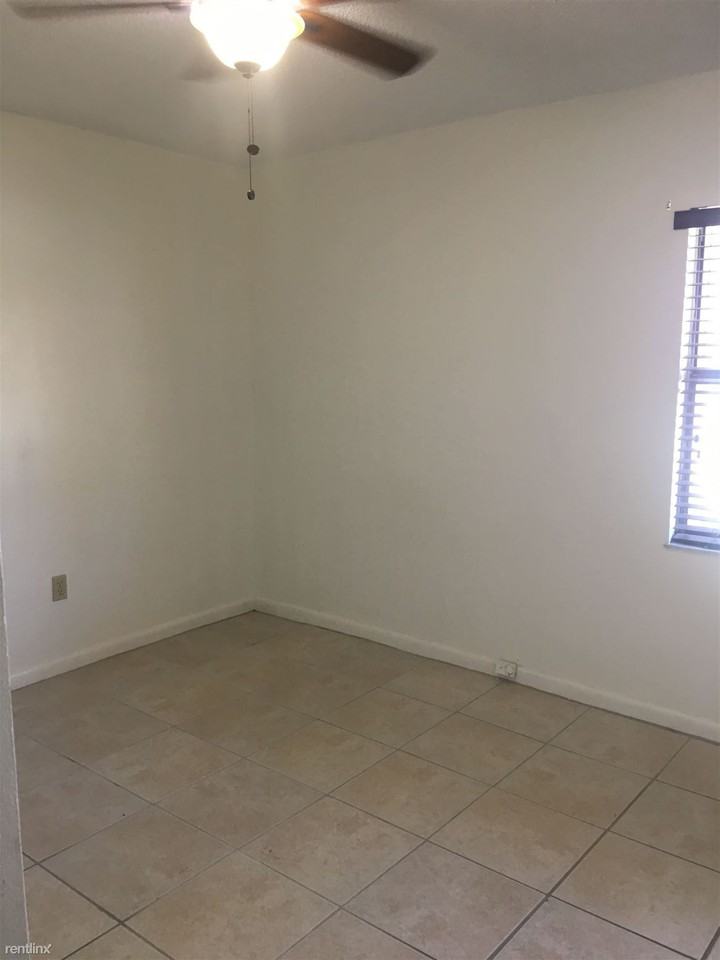 sw 149th st - Photo 3 of 19