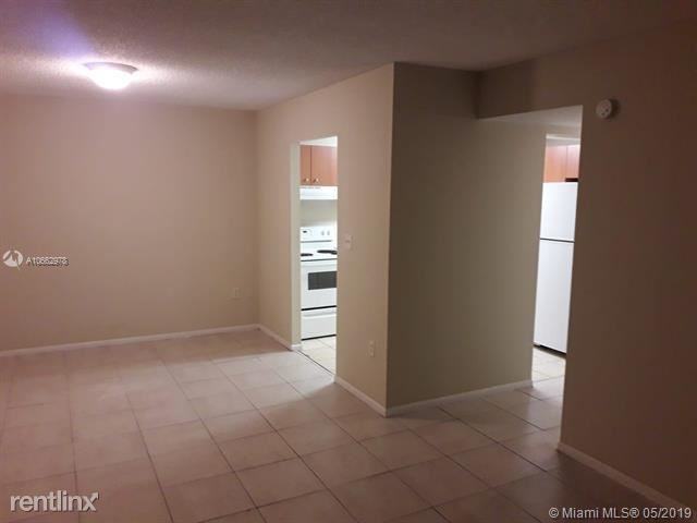 418 52nd St - Photo 2 of 8