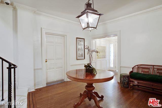 1416 Havenhurst Dr - Photo 3 of 10