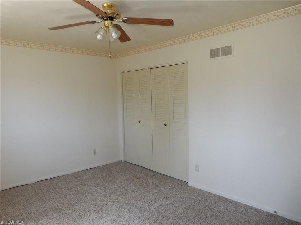 6162 Clingan Rd - Photo 2 of 3