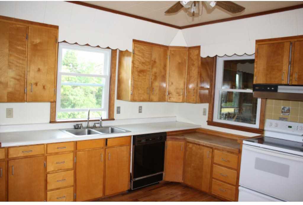 77 Wheeler Rd - Photo 2 of 13