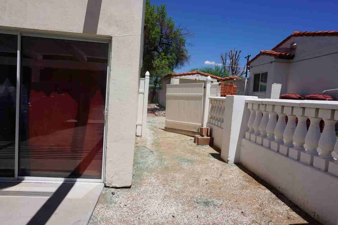 2117 E Juanita St - Photo 2 of 50