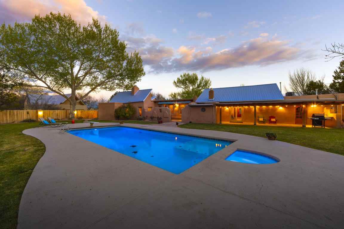 819 El Alhambra Cir NW - Photo 2 of 50