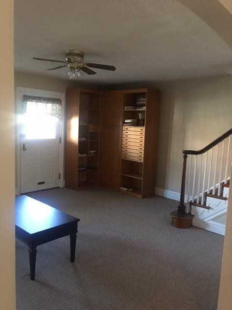 324 College Ave - Photo 3 of 19