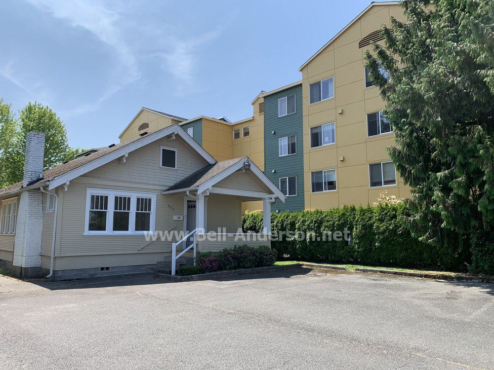 624 W Gowe St - Photo 2 of 21